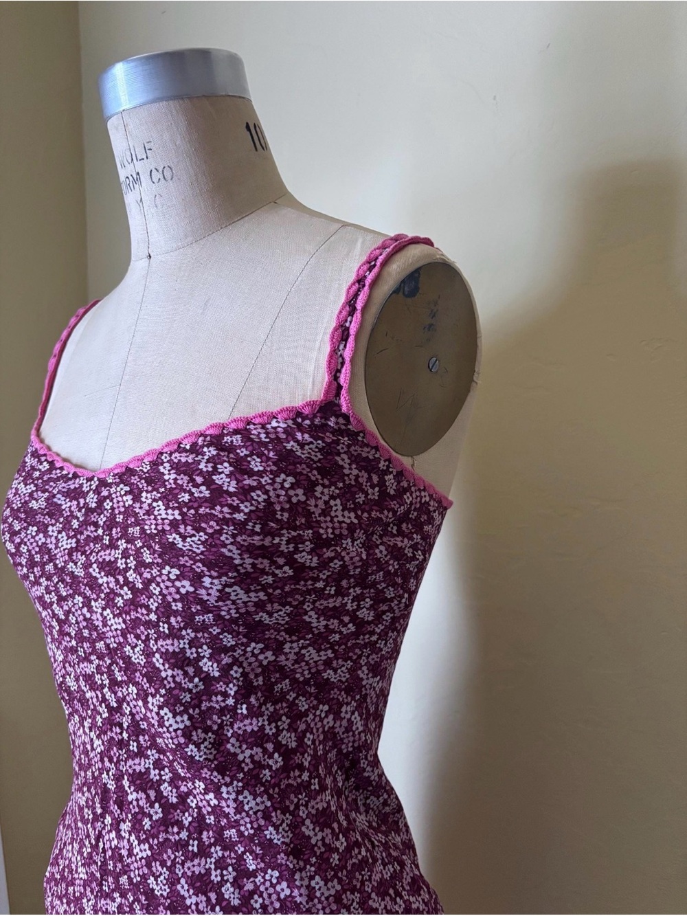 Laundry By Shelli Segal 90’s Pink Floral Dress
